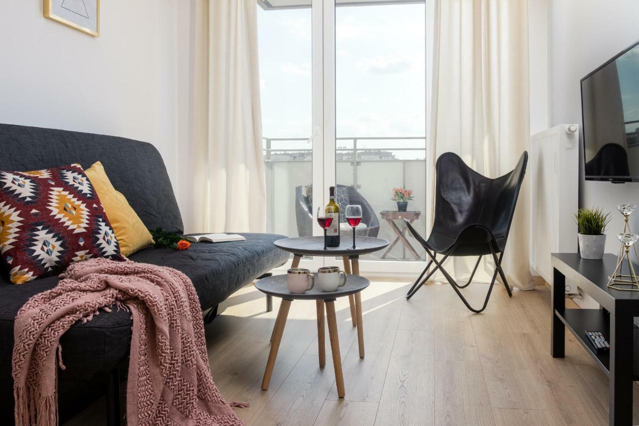 Apartamenty Ul. Marii Konopnickiej Krasków Exteriör bild